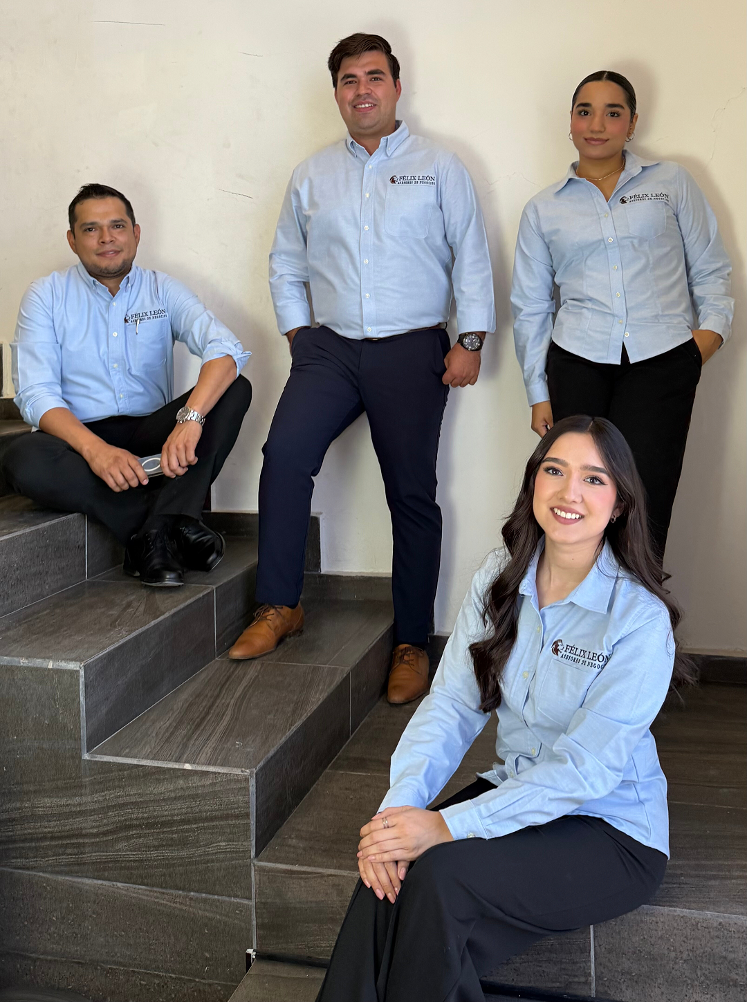 Oficina o equipo de Félix León Asesores